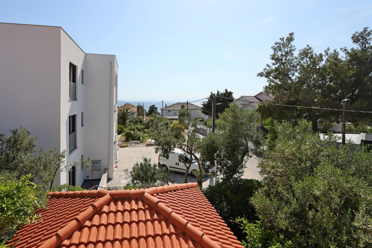 Apartments And Rooms By The Sea Banjol, Rab - 19692 Exteriör bild